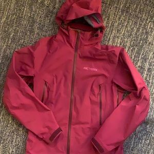 ARC’TERYX Women’s Soft Shell Ski Jacket